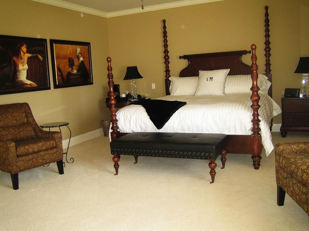 Crown Mansion Boutique Hotel & Villas クアリカム・ビーチ エクステリア 写真